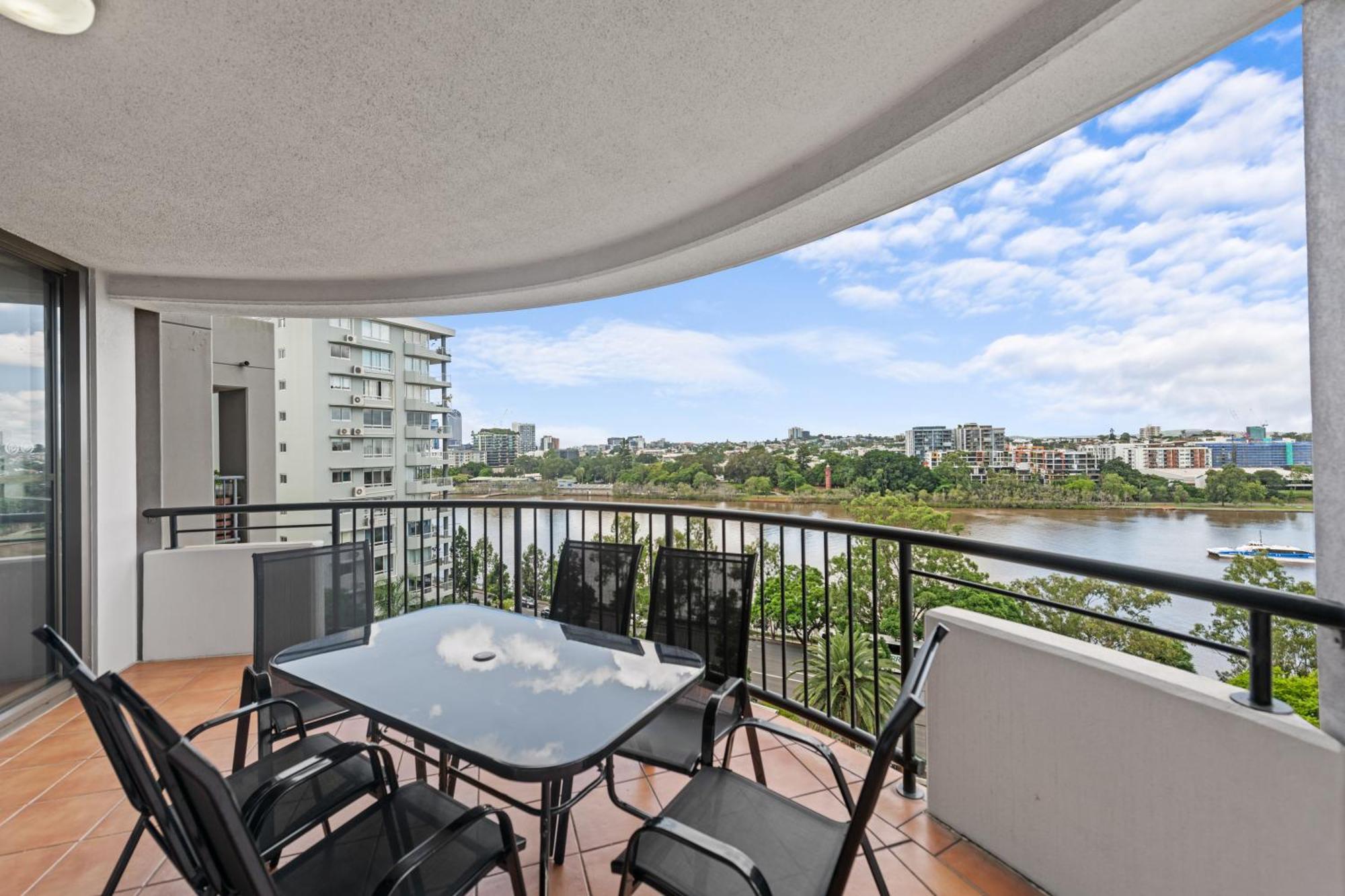 בריסביין The Oasis Apartments מראה חיצוני תמונה